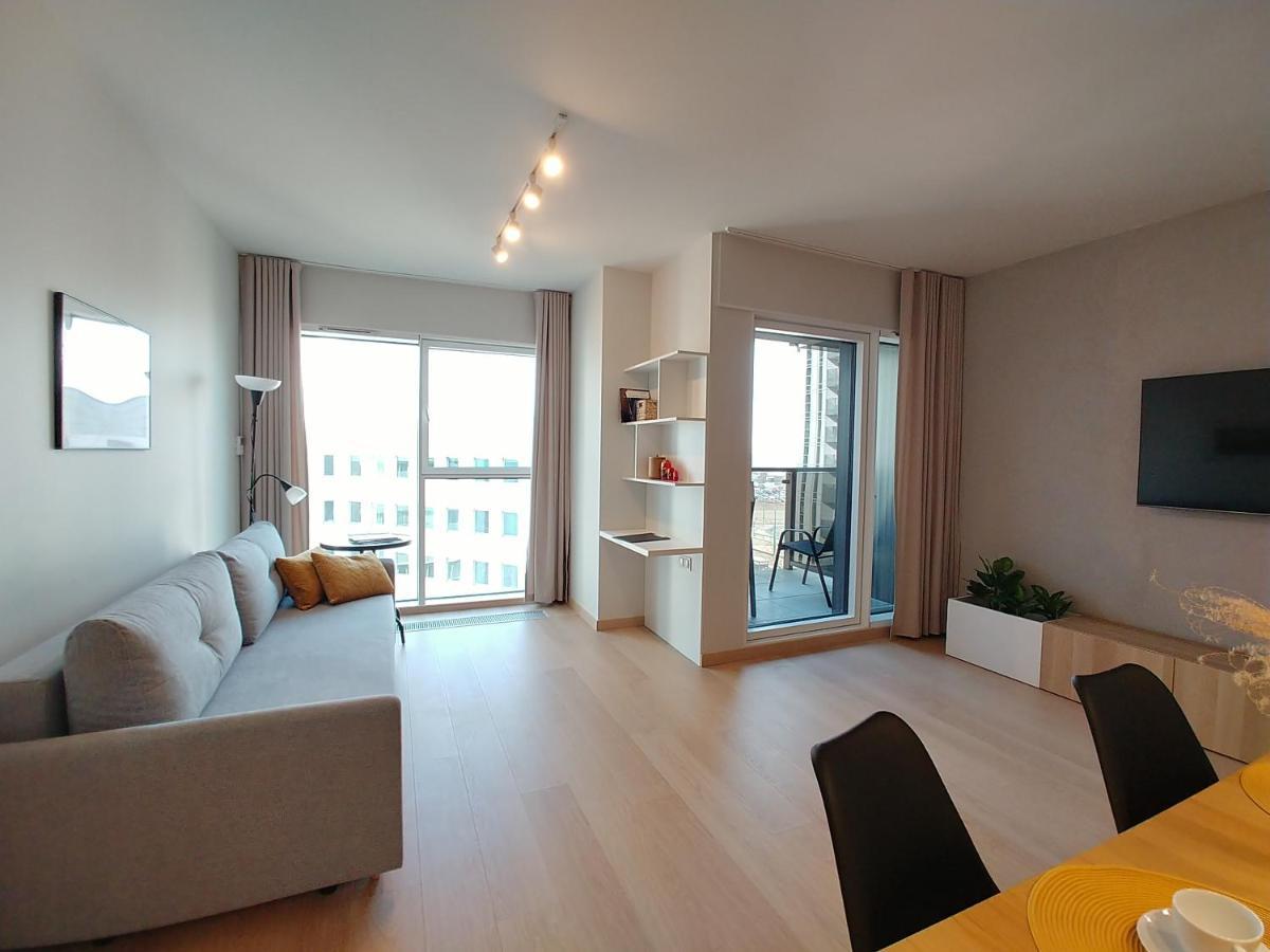 Capital Apartments - Towarowa Познань Экстерьер фото