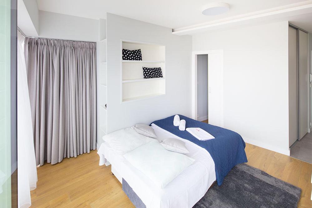 Capital Apartments - Towarowa Познань Экстерьер фото