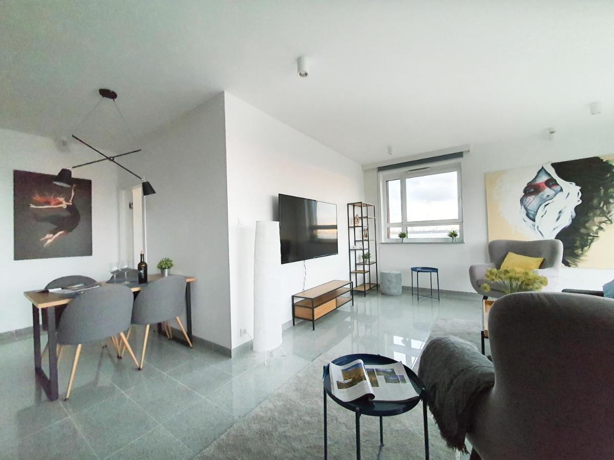 Capital Apartments - Towarowa Познань Экстерьер фото