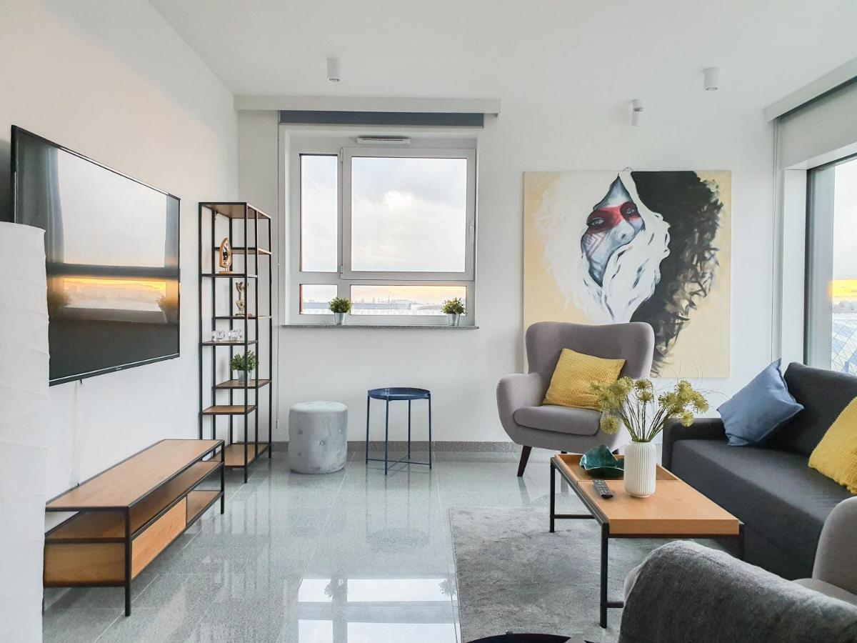 Capital Apartments - Towarowa Познань Экстерьер фото