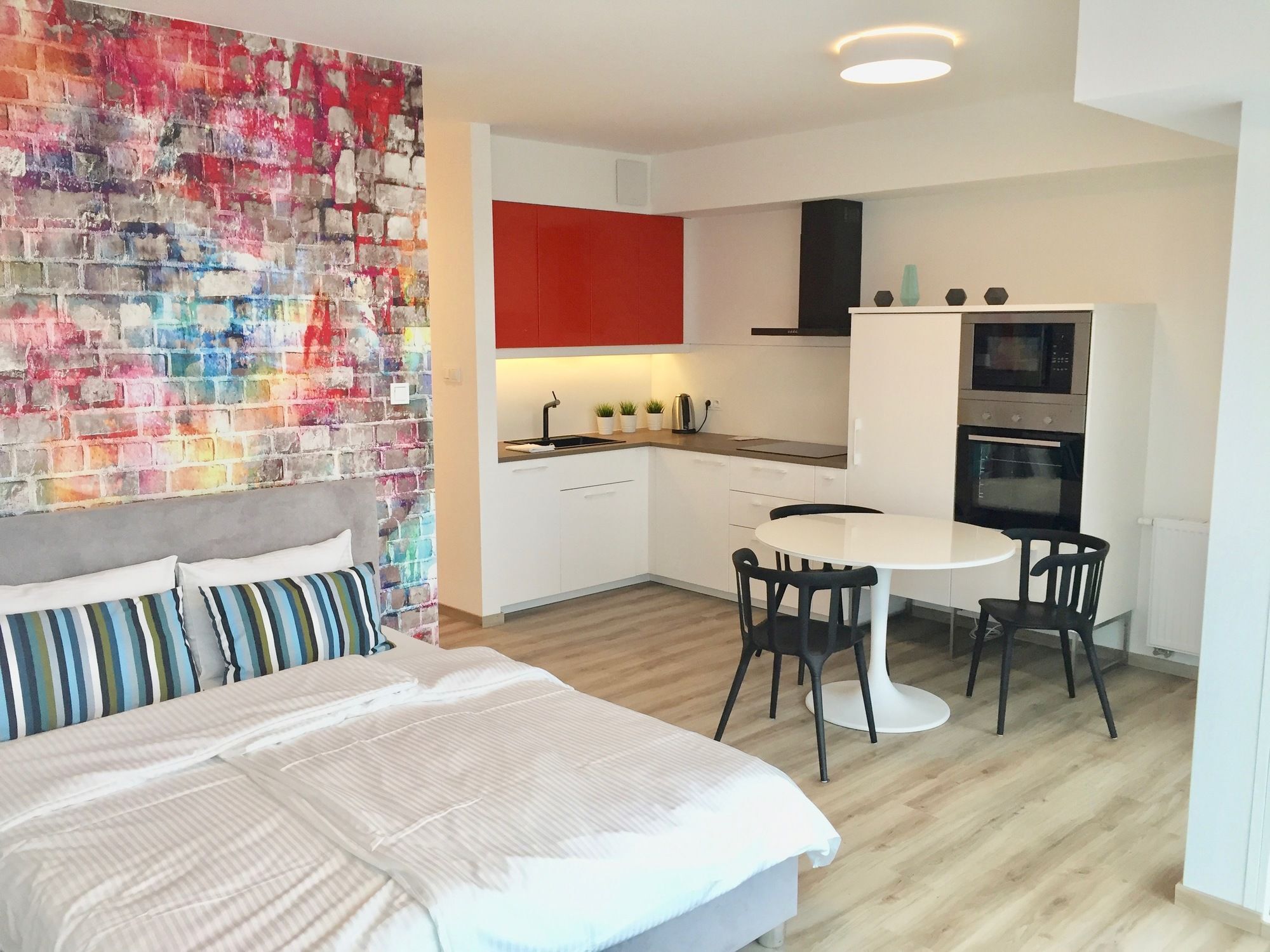 Capital Apartments - Towarowa Познань Экстерьер фото