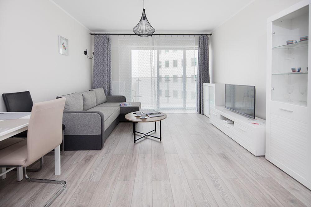Capital Apartments - Towarowa Познань Экстерьер фото